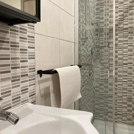 アパート Il Tuo Soggiorno Minimal A Perugia 2 *